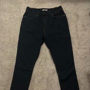 Levi's Slimming Skinny Jeans